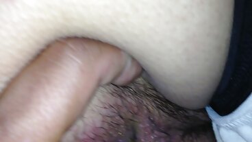 Horndog Macocha mamuśka zerknęła wp filmy erotyczne i jizzed