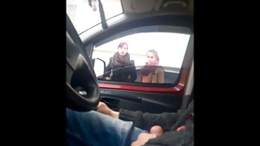 Wspaniała Ginebra Bellucci zostaje wyruchana prosto w czeskie filmy erotyczne cipkę