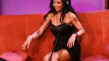 Gorąca abc erotyka mamuśka Ava Addams szarpie kutasa