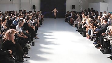 Chubby włoska erotyka BBW Booty podskakuje na przyjacielu syna