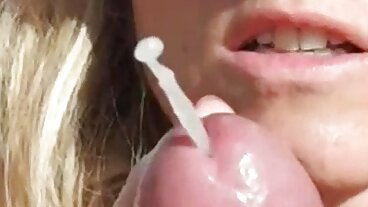 Cycata szefowa Raylene obsługuje trzech cale filmy erotyczne partnerów w swoim biurze