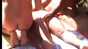 BlackedRaw: Allie Nicole i Haley Red w pokoju filmy dla dorosłych erotyczne hotelowym wystarczająco dużym na PornHD